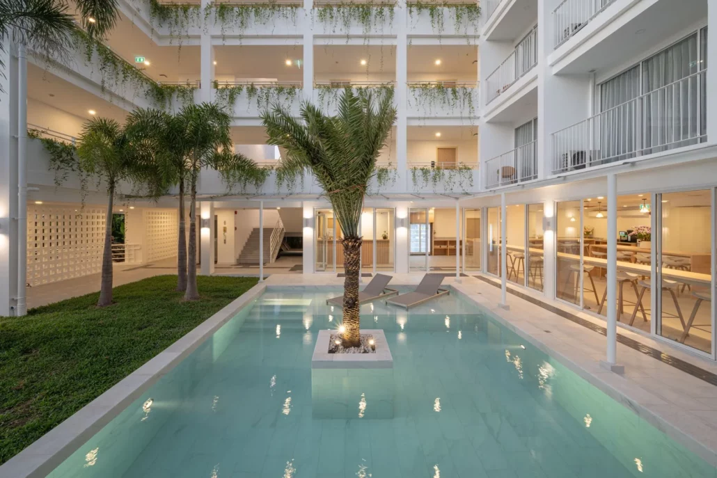 LIS Hotel, Chiang Mai: Pool View