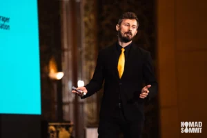 Alex Enache talking about AI